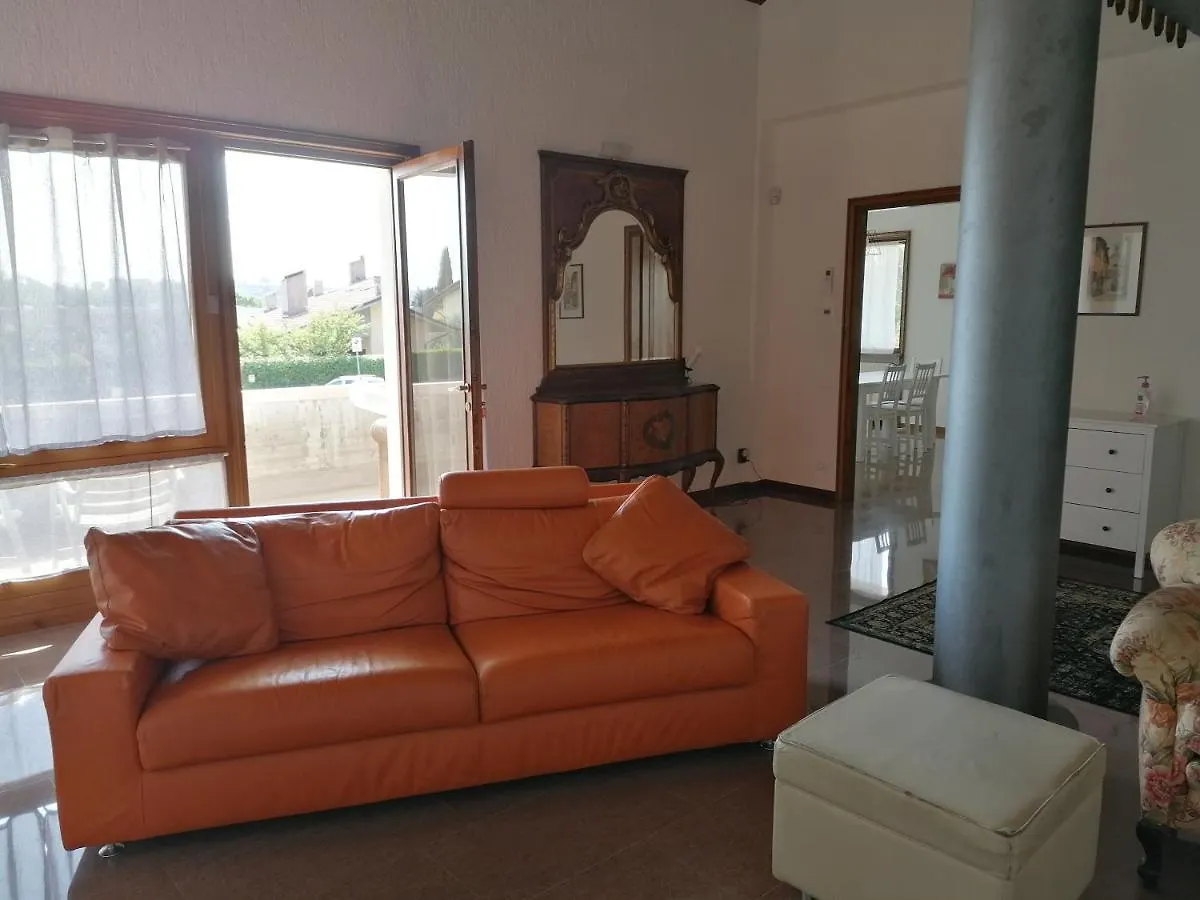 Residenza Villa Leonida SantʼAmbrogio di Valpolicella
