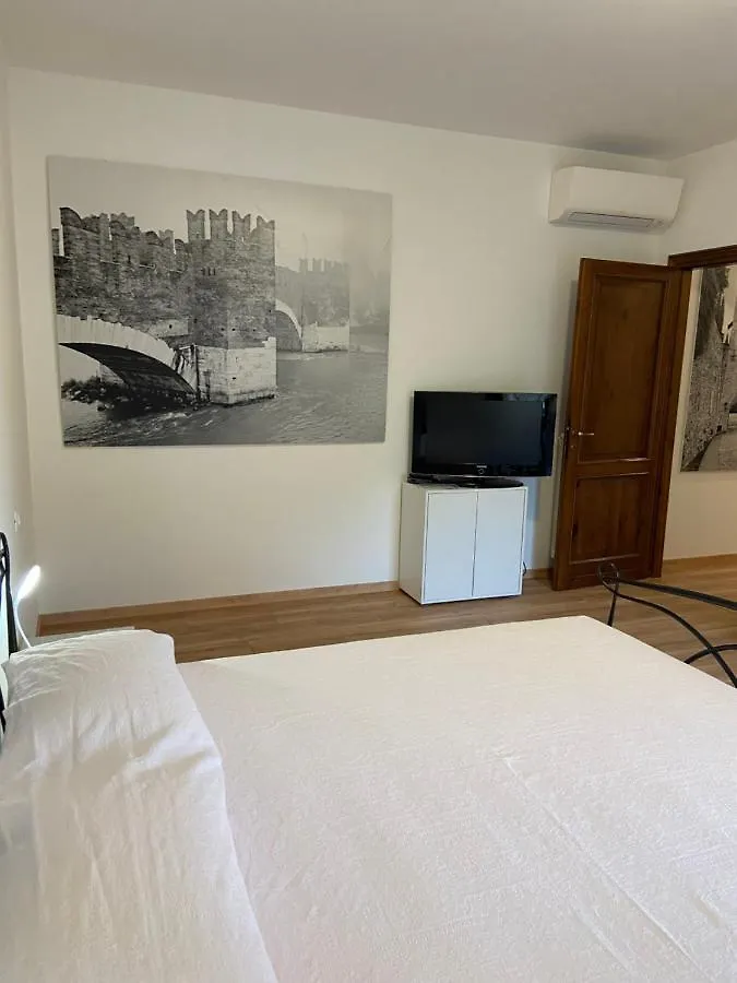 Residenza Villa Leonida Sant'Ambrogio di Valpolicella Italy
